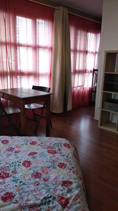 Joli Studio Proche Du Centre Et De La Plage. Douarnenez Εξωτερικό φωτογραφία